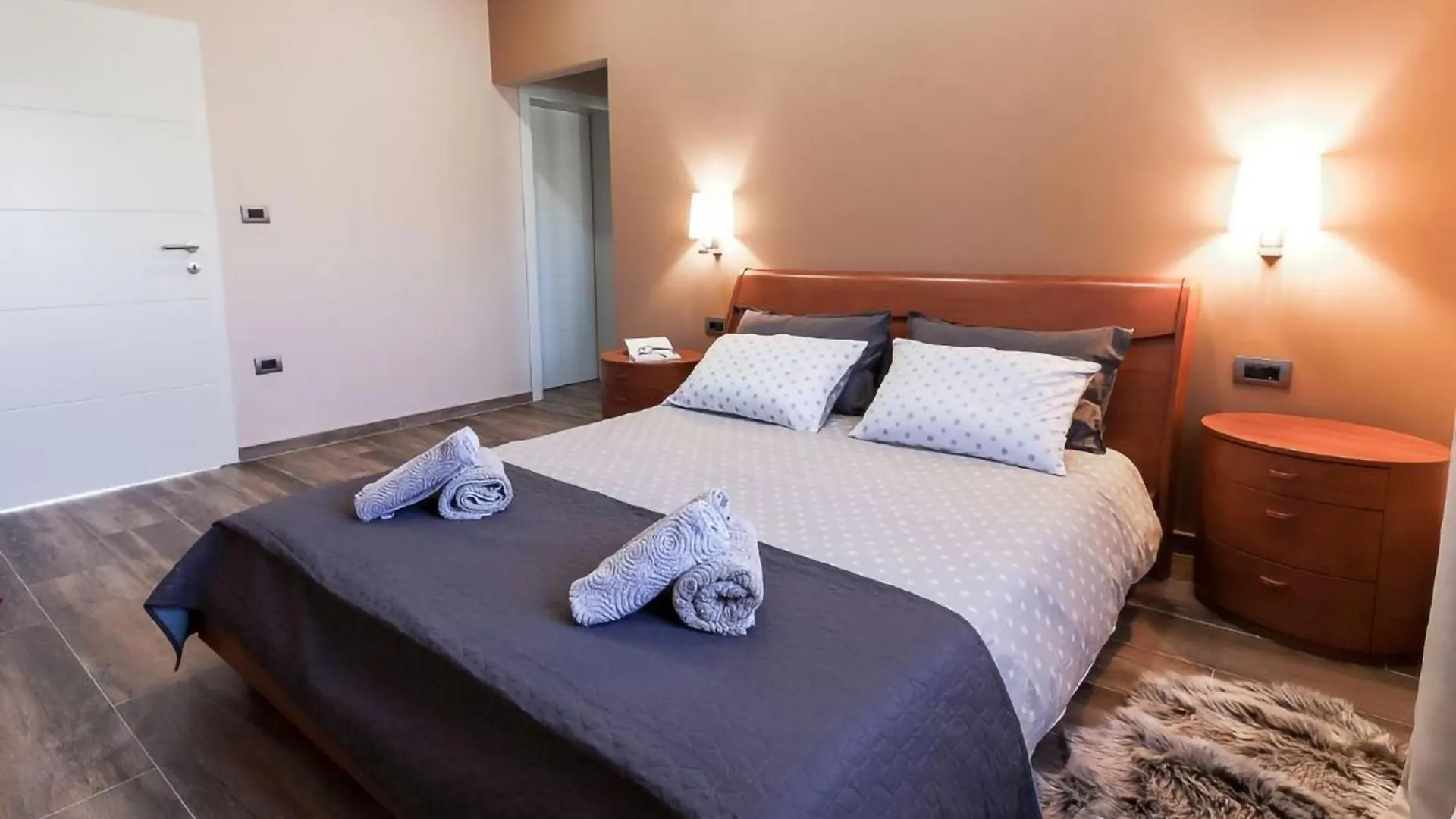Beautiful Villa Kadore With Pool In Porec Visnjan