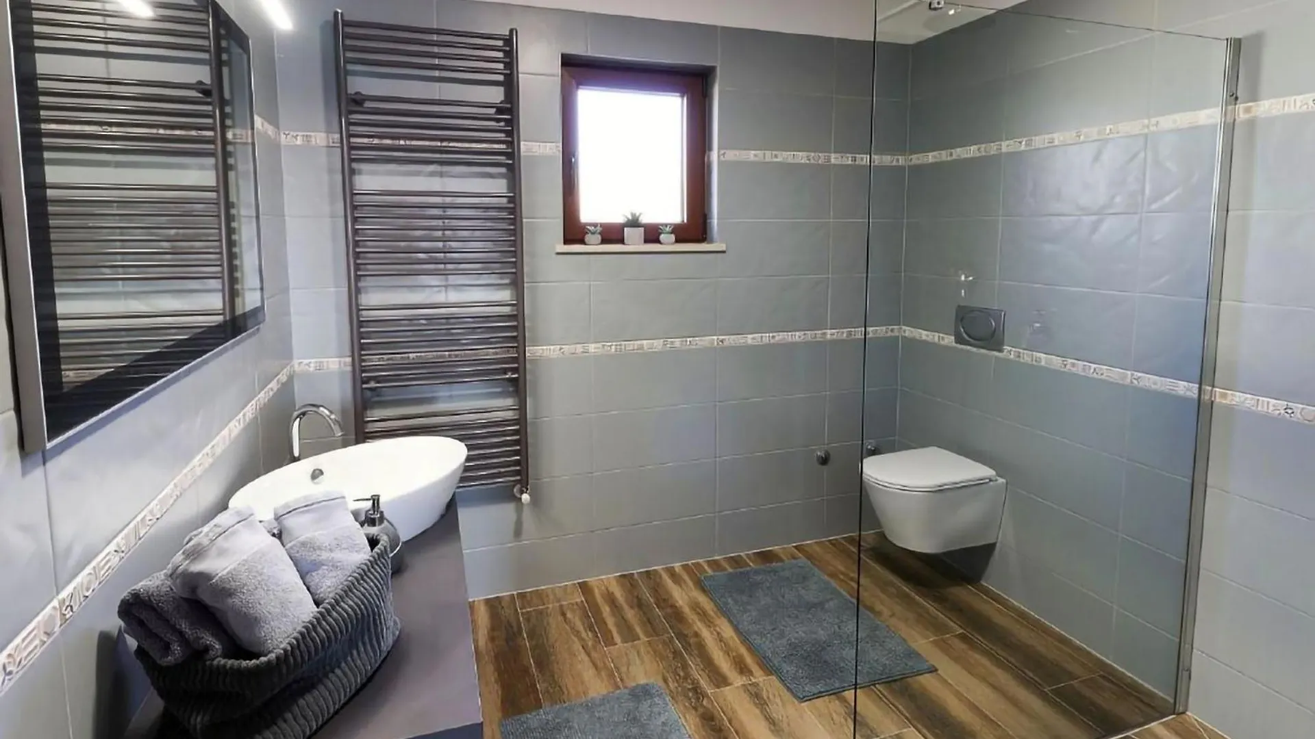 Beautiful Villa Kadore With Pool In Porec Visnjan