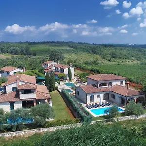 Villas Barat By Istarski Dvori Višnjan